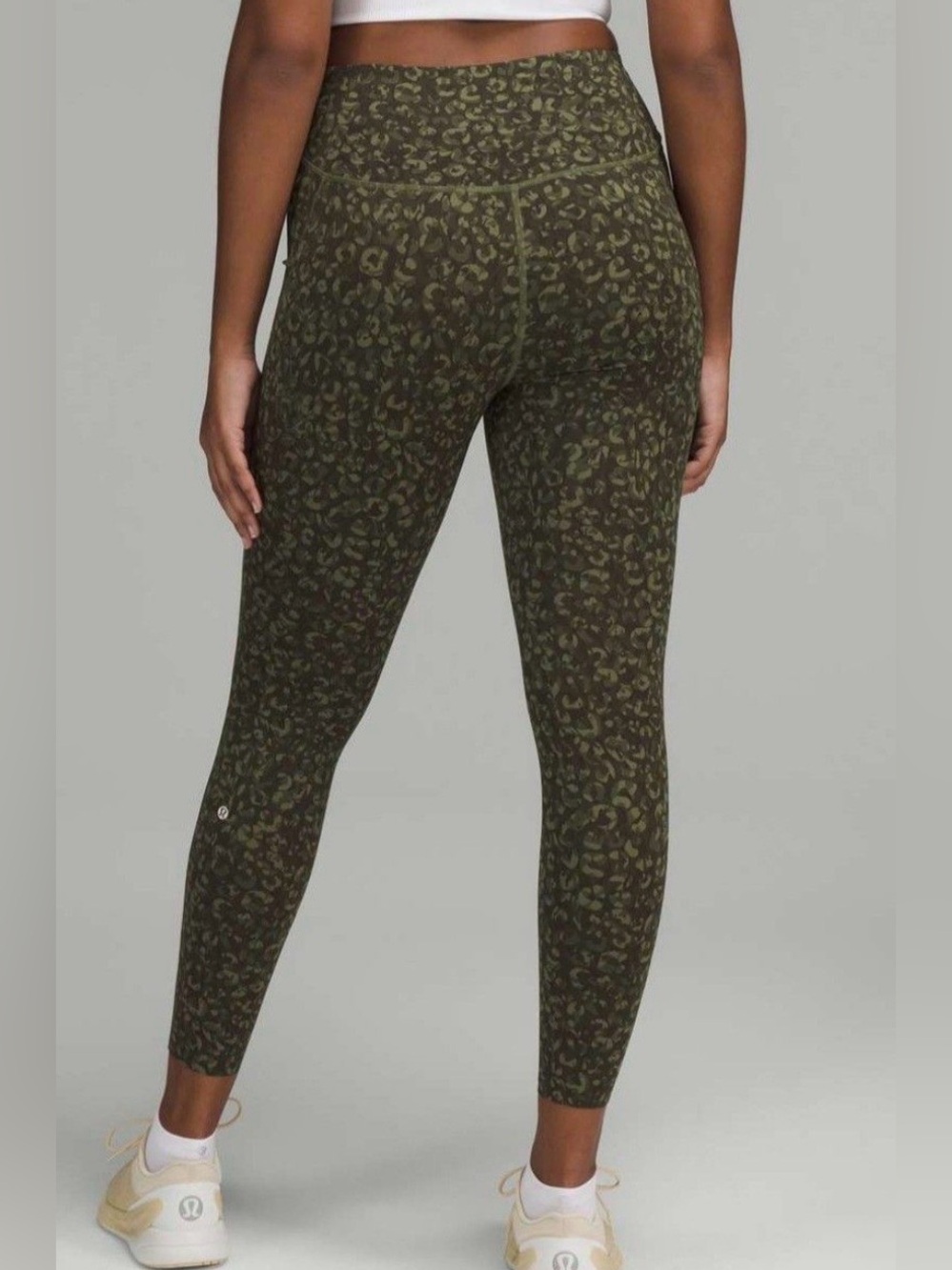 Lululemon base pace high rise camo leggings size 6